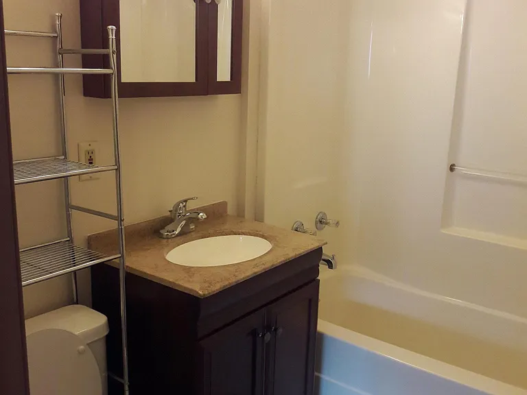 7328 Buffalo Ave #4 — Photo 3