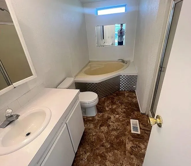 43 N Hunters Way — Photo 6