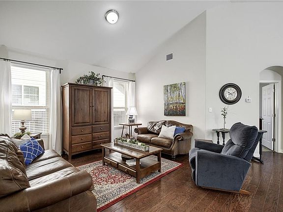 3rd image of 9925 Milla Cir #62