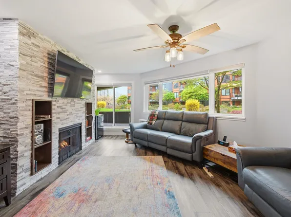 1150 Quayside Dr #108, New Westminster, BC V3M 6E1