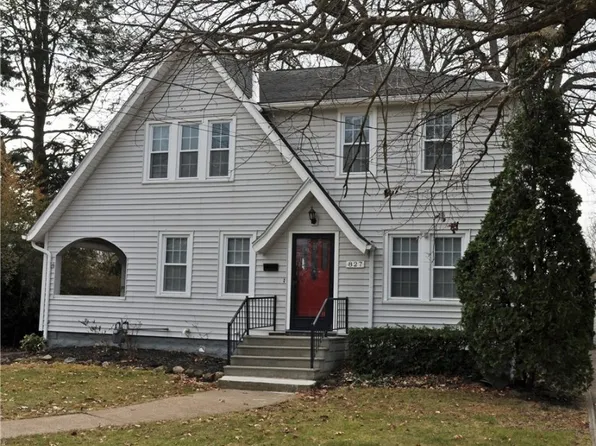 827 W 29th St, Lorain, OH 44052