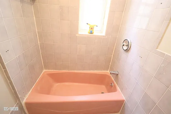 Rented by Citi Habitats | media 25