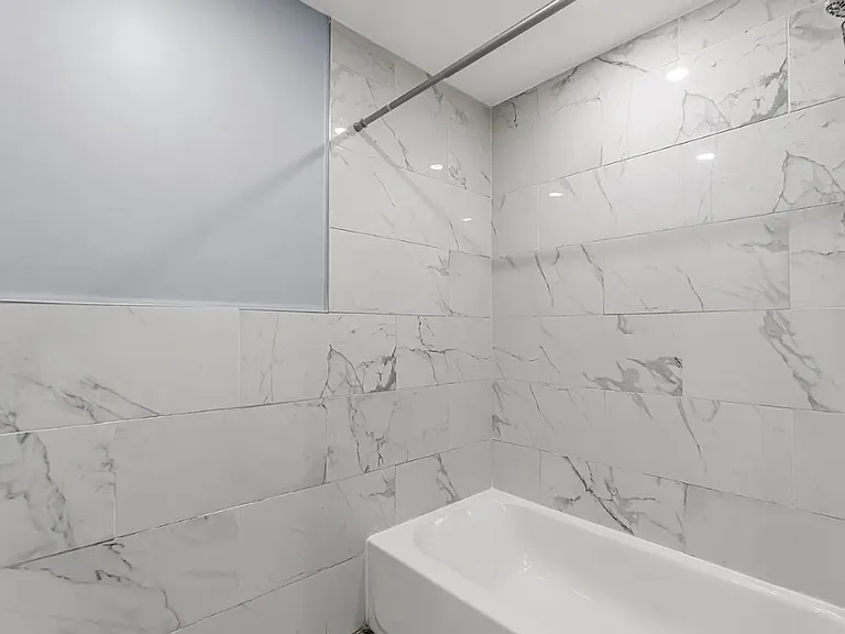 1220 Pembroke St — Photo 4