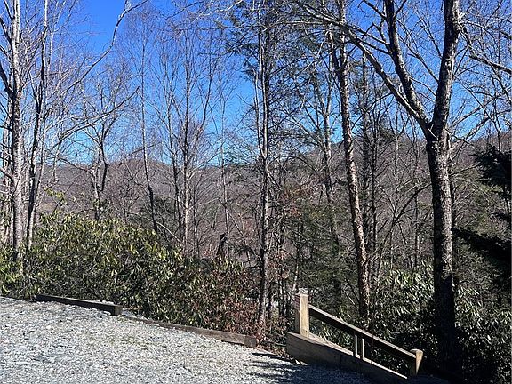 2nd image of 165 Briarcliff Road #J42