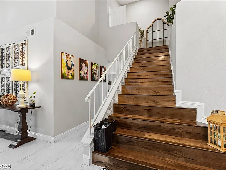 407 Crater Ct — Photo 23