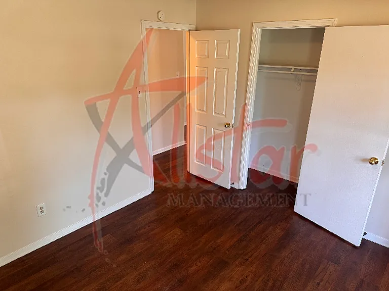 6270 Shady Glen Cv — Photo 10
