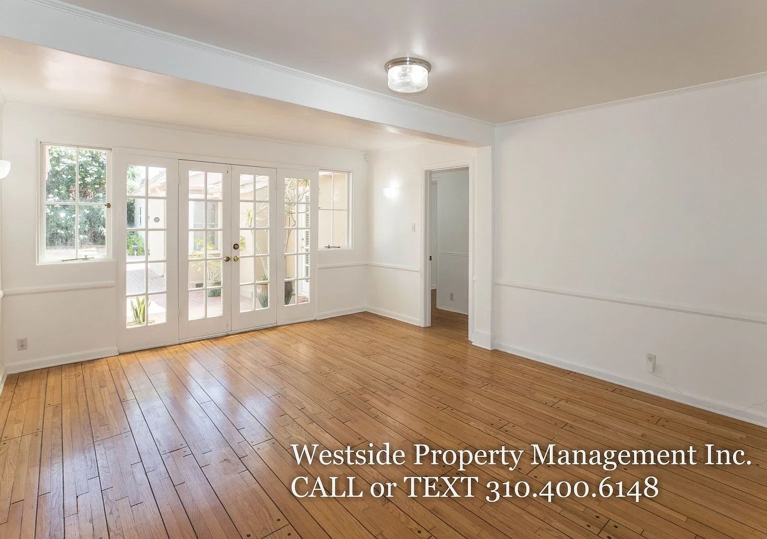 Fantastic 4BD/3BA Near Brentwood Country Mart — Photo 3
