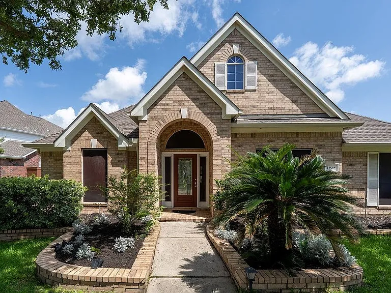 12502 Boxwood Way Ln — Photo 1