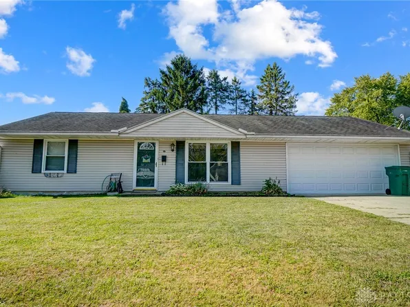 1531 Marinette Dr, Springfield, OH 45503