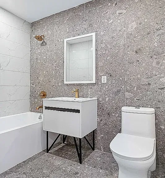409 Stockholm St #2B — Photo 5