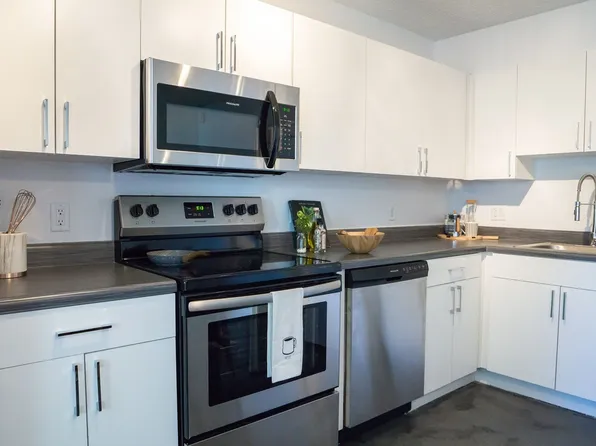 32 Arcadia, 3211 E Pinchot Ave APT 310, Phoenix, AZ 85018