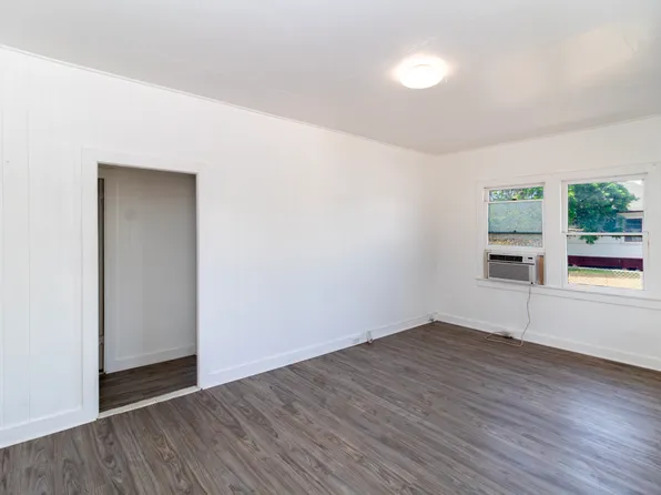 1746 Citron St APT C, Honolulu, HI 96826