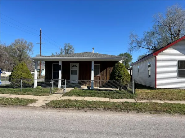 809 W Valley St, Saint Joseph, MO 64504