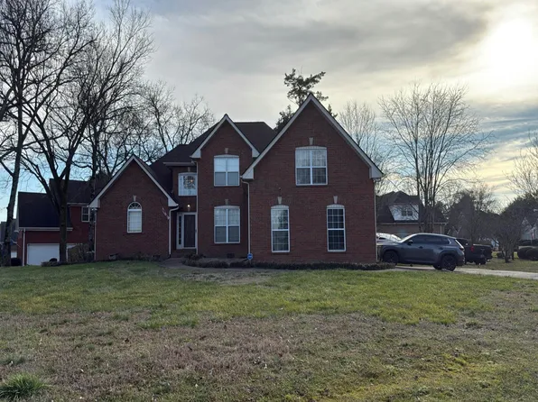 2240 Woodridge Trl, Murfreesboro, TN 37130