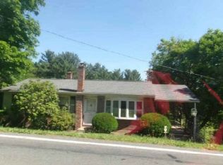 4355 New Holland Rd, Mohnton, PA 19540