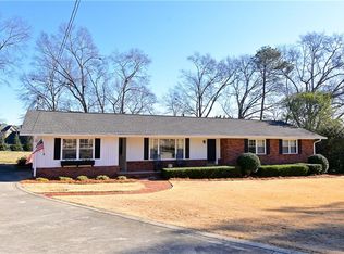 120 Valley Cir, Calhoun, GA 30701