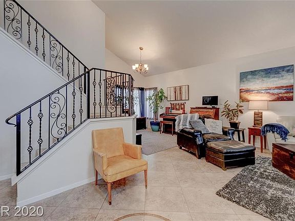 3rd image of 7427 Palermo Ave