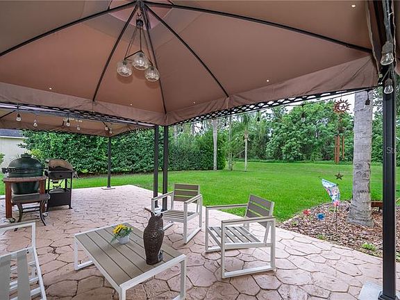 5th image of 713 Crooked Creek Dr