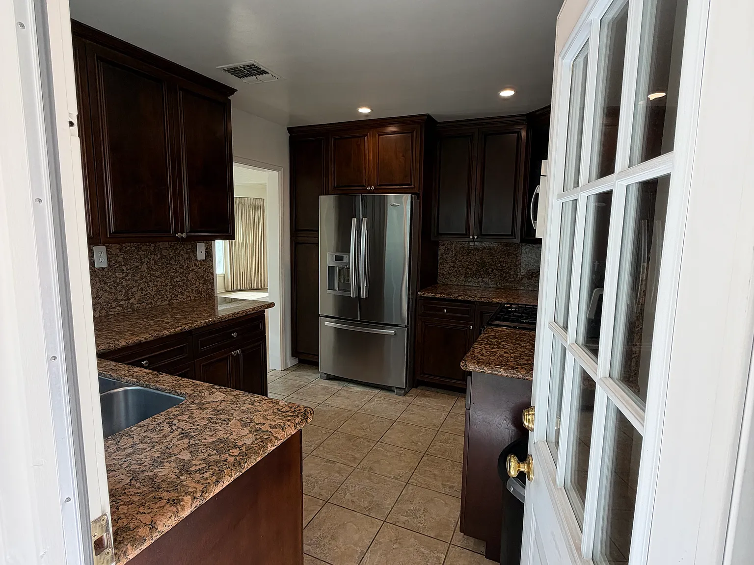 2 bed, 925 sqft, $3,500 — Photo 4