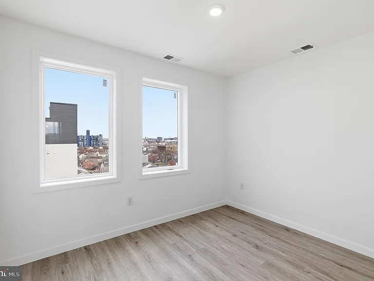 915 N Broad St #604 — Photo 18