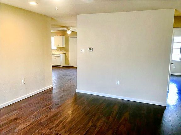 2nd image of 5733 Westhaven Dr