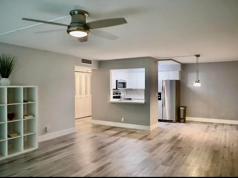 1301 River Reach Dr #111 — Photo 5