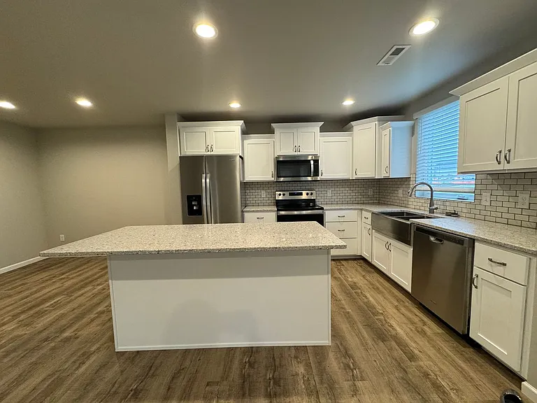 3308 Kenner Loop — Photo 9