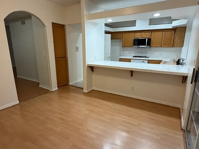 dining room; eat-in kitchen with counter