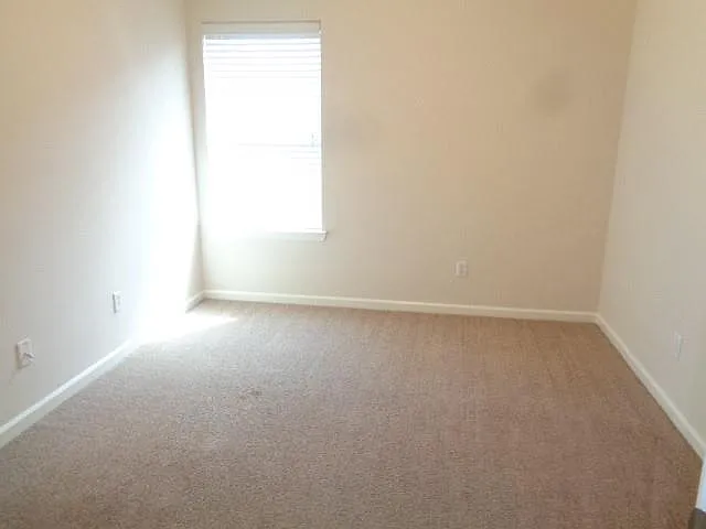 19021 Hammer Ln — Photo 12