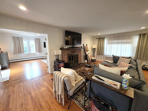 4th image of 209 Vineyard Rd