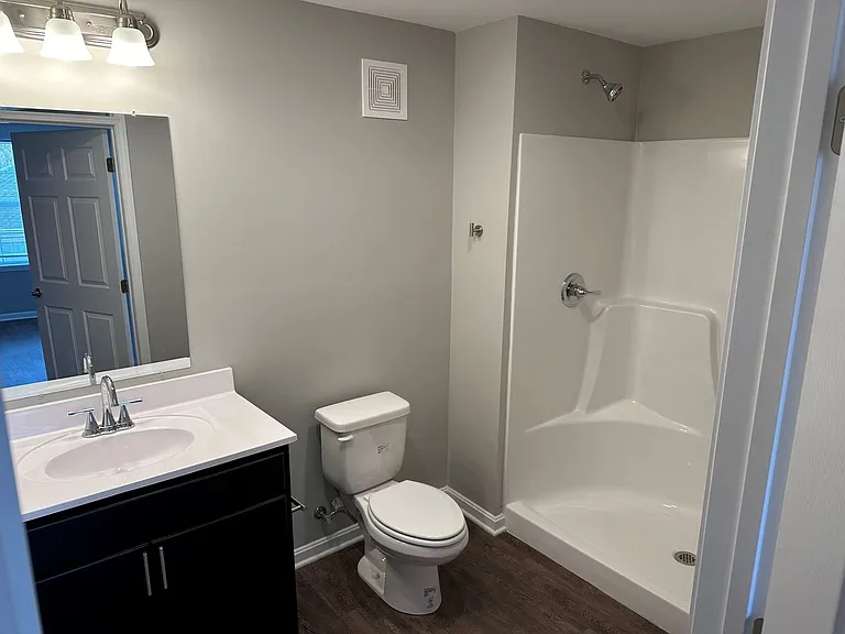 The District — Photo 15