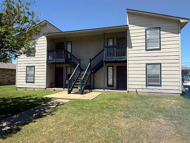 1st image of 705 Vassar Ct
