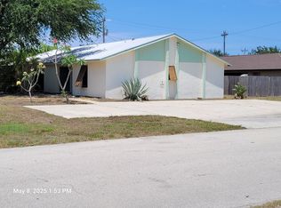 2329 SE 6th Ln APT A, Cape Coral, FL 33990
