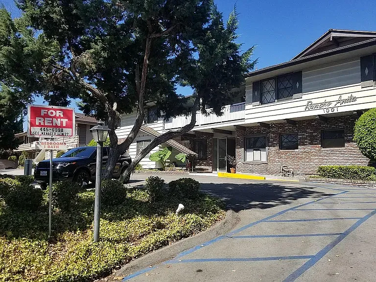 Rancho Anita Apartments — Photo 1