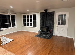 24105 Schulties Rd #B, Los Gatos, CA