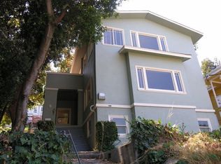 824 E 28th St, Oakland, CA 94610