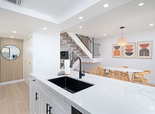 2246 N Indian Canyon Dr UNIT C, Palm Springs, CA 92262