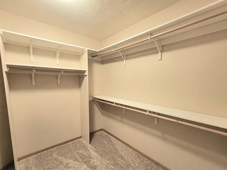 1818 Sawyer St — Photo 18
