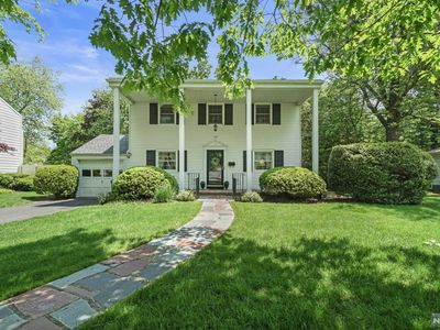 122 Palmer Ave, Tenafly, NJ, 07670