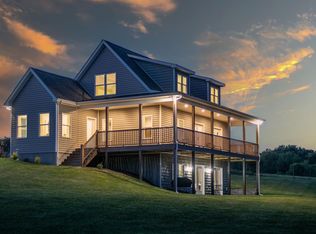 427 Riverside Rd, Chilhowie, VA 24319