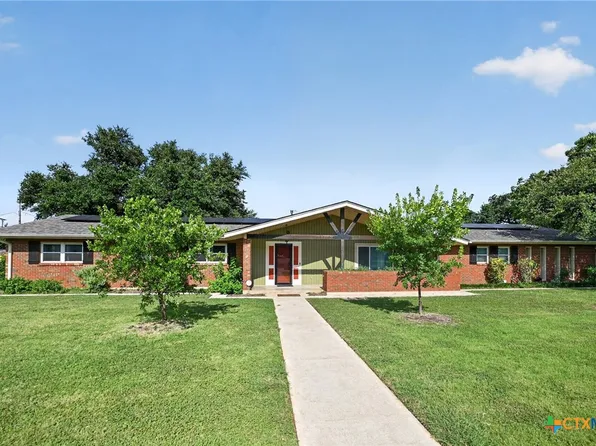 2210 N East St, Belton, TX 76513