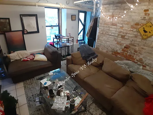 Rented by Vanderborgh Realty  | media 2