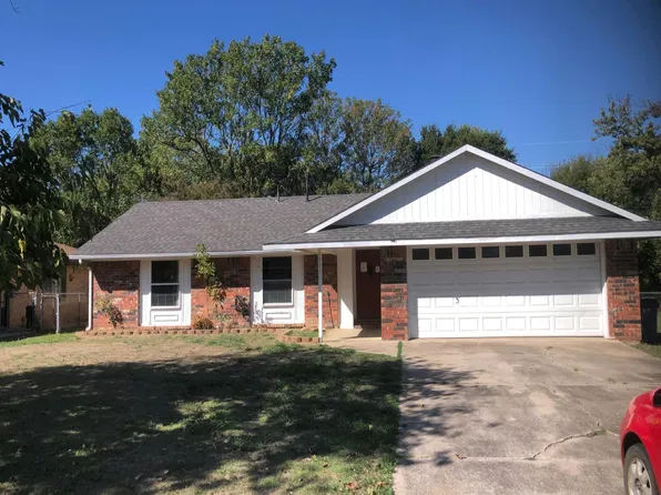 1931 Green Meadows Dr, McAlester, OK 74501
