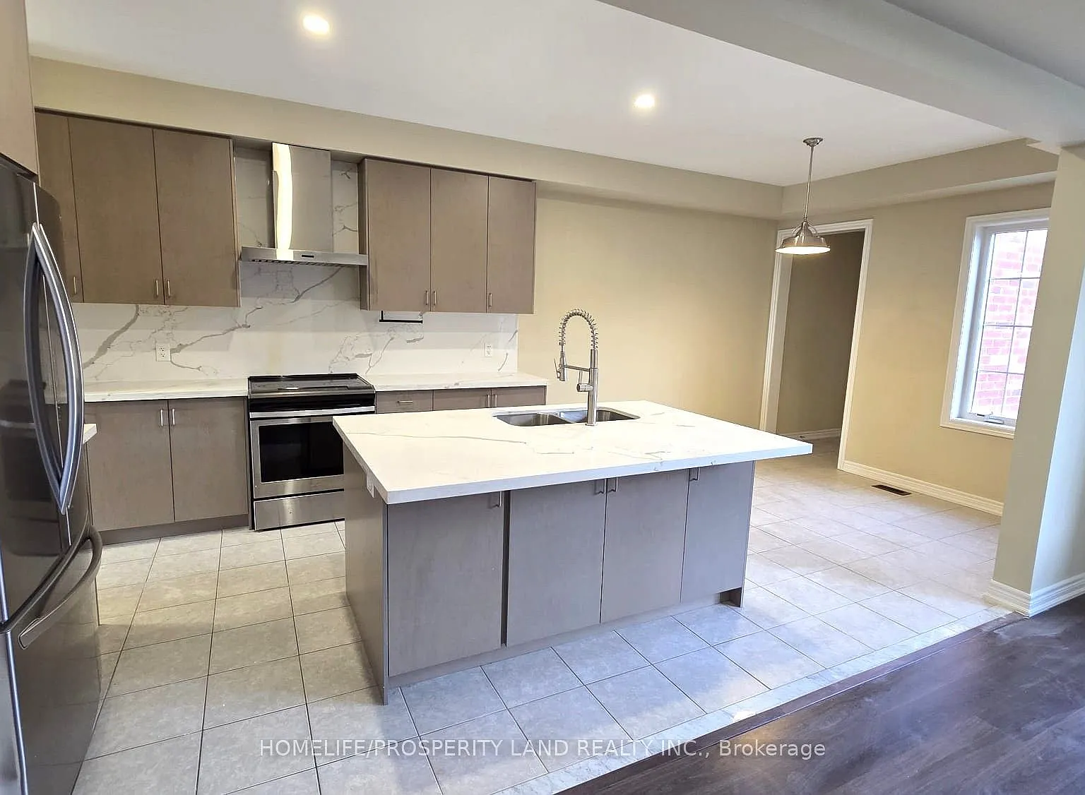 3 bed, $3,150 — Photo 4