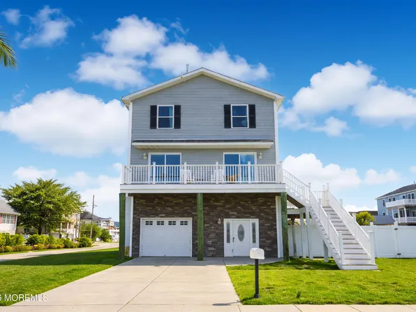607 Bay Avenue, Union Beach, NJ 07735