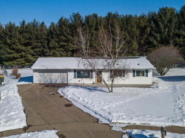 942 Jacob Circle, Reedsburg, WI 53959