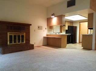 1665 Crescent Ave, Eugene, OR 97408