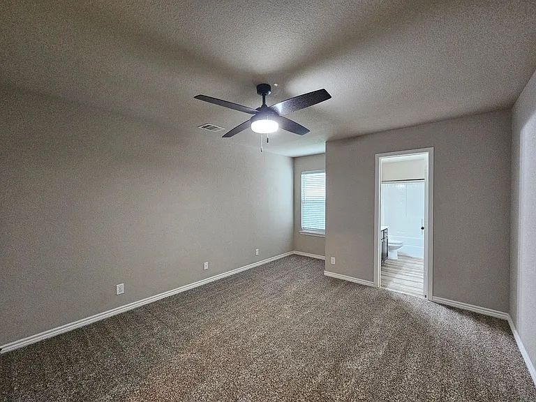 6811 Keechi Valley Dr — Photo 24