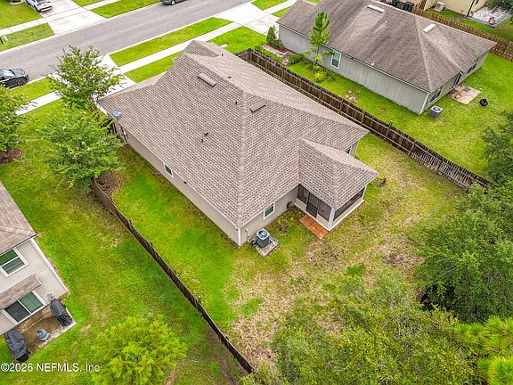 3rd image of 11462 CARSON LAKE Drive