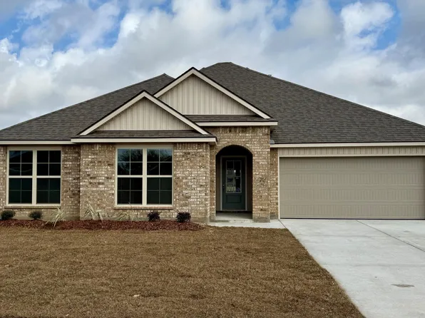 638 Griffiths Ct, Breaux Bridge, LA 70517